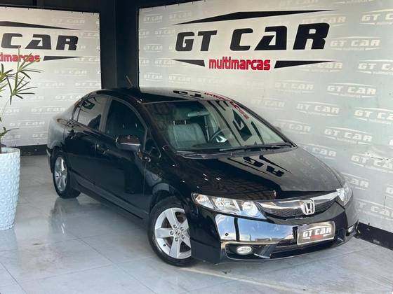 HONDA CIVIC 1.8 LXS 16V FLEX 4P AUTOMÁTICO HONDA CIVIC 1.8 LXS 16V FLEX 4P AUTOMÁTICO